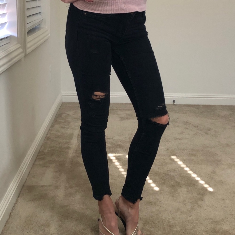 Zara Washed Black Distressed Jeans 26